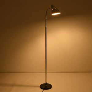 GloboStar® VERSA 00831 Μοντέρνο Φωτιστικό Δαπέδου Μονόφωτο 1 x E27 Ασημί Μεταλλικό Καμπάνα με Λευκή Μαρμάρινη Βάση D15 x H155cm