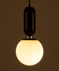 GloboStar® MAVERICK 00945 Μοντέρνο Κρεμαστό Φωτιστικό Οροφής Μονόφωτο 1 x E27 Μαύρο Μεταλλικό Γυάλινο Μπάλα Φ15 x Υ15cm