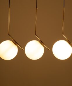 GloboStar® MONROE 00955 Μοντέρνο Κρεμαστό Φωτιστικό Οροφής Τρίφωτο 3 x E27 Χρυσό – Λευκό Μεταλλικό Μπάλα Μ74 x Π25 x Υ50cm