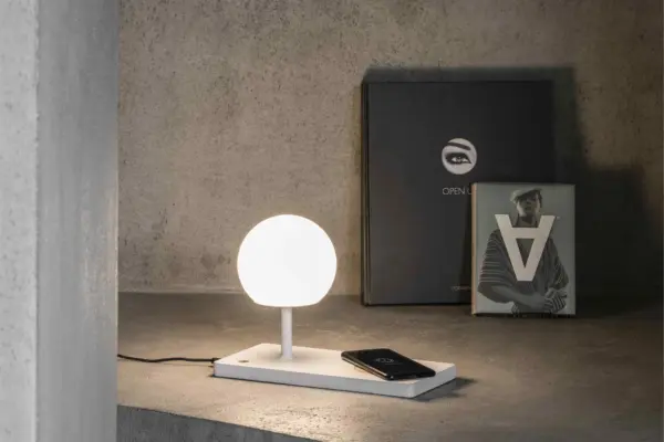 Faro Barcelona NIKO GLASS   Επιτραπέζιο Φωτιστικό LED σε Λευκό Χρώμα 7W 3000K  – 01007A