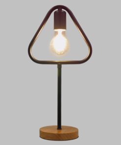 GloboStar® HONOR TRIANGLE 01436 Μοντέρνο Επιτραπέζιο Φωτιστικό Πορτατίφ Μονόφωτο Μαύρο Μεταλλικό με Ξύλινη Βάση Δρυς Μ20 x Π20 x Υ40cm