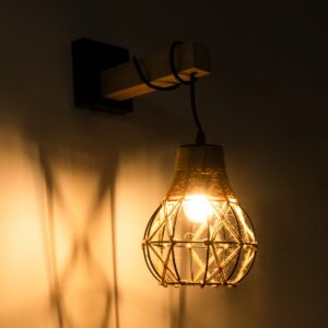 GloboStar® BELLARIVA 01962 Boho Φωτιστικό Τοίχου – Απλίκα Μονόφωτο 1 x E27 AC 220-240V IP20 – Μ10 x Π26 x Υ40cm – Μαύρο Μεταλλικό με Ξύλο και Μπεζ Σχοινί Πλεγμα – 5 Χρόνια Εγγύηση