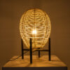 GloboStar® NERINA 02014 Boho Επιτραπέζιο Φωτιστικό Πορτατίφ Μονόφωτο 1 x E27 AC220-240V IP20 – Φ30 x Υ50cm – Μαύρο Μεταλλικό με Μπεζ Ρατάν Καπέλο Πλέγμα – 5 Χρόνια Εγγύηση