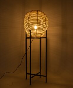 GloboStar® NERINA 02015 Boho Επιδαπέδιο Φωτιστικό Μονόφωτο 1 x E27 AC220-240V IP20 – Φ40 x Υ115cm – Μαύρο Μεταλλικό με Μπεζ Ρατάν Καπέλο Πλέγμα – 5 Χρόνια Εγγύηση