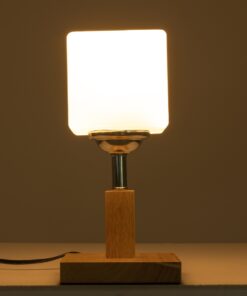 GloboStar® COVE 02037 Μοντέρνο Επιτραπέζιο Φωτιστικό Μονόφωτο 1 x E27 AC220-240V IP20 – Μ12 x Π12 x Υ25cm – Μπεζ Ξύλινο & Γυάλινο Γαλακτερό Κύβο – 5 Χρόνια Εγγύηση