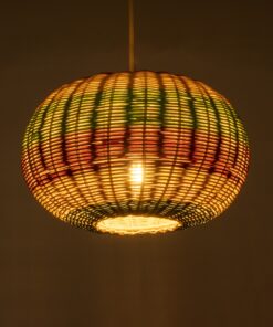 GloboStar® CABALLEROS 02055 Boho Κρεμαστό Φωτιστικό Οροφής Μονόφωτο 1 x E27 AC220-240V IP20 – Φ40 x Υ25cm – Πράσινο με Κίτρινο και Μπλε με Κόκκινο Ξύλινο Μπαμπού Πλέγμα – 5 Χρόνια Εγγύηση