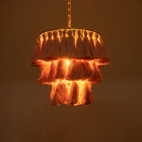 GloboStar® MISSOULA 02086 Boho Κρεμαστό Φωτιστικό Οροφής Μονόφωτο 1 x E27 AC220-240V IP20 – Φ30 x Υ40cm – Ροζ Λεπτό Νήμα Βαμβακερό και Χρυσό Μεταλλικό Πλέγμα – 5 Χρόνια Εγγύηση