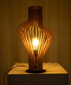 GloboStar® MIHIRO 02176 Boho Επιτραπέζιο Φωτιστικό Μονόφωτο 1 x E27 AC220-240V IP20 – Φ33 x Υ57cm – Καφέ Ξύλινο με Μαύρη Μεταλλική Βάση Πλέγμα – 5 Χρόνια Εγγύηση