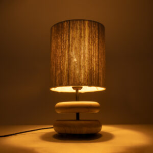 GloboStar® TUVALU 02236 Μοντέρνο Επιτραπέζιο Φωτιστικό Μονόφωτο 1 x E27 AC220-240V IP20 – Φ22 x Υ42cm – Μπεζ Ξύλινο με Μπεζ Καπέλο – 5 Χρόνια Εγγύηση