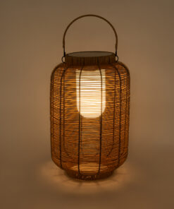 GloboStar® GRAMBIAN 02304 Boho Αυτόνομο Ηλιακό Κρεμαστό/Επιτραπέζιο Φωτιστικό Φαναράκι LED SMD 5W 200lm – Φ30 x Υ48cm – με Ενσωματωμένη Μπαταρία 600mAh – Φωτοβολταϊκό Πάνελ και Αισθητήρα Ημέρας-Νύχτας με Ασύρματο Χειριστήριο IR Μπεζ Μπαμπού Αδιάβροχο IP65 Θερμό Λευκό 3000K