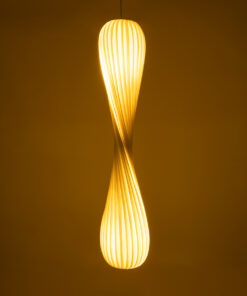 GloboStar® PRAIA 02317 Μοντέρνο Κρεμαστό Φωτιστικό Οροφής Δίφωτο 2 x E27 AC220-240V IP20 – Φ25 x Υ145cm – Μπεζ Λευκό Λεπτό Φύλλο Ξύλου Πλέγμα – 5 Χρόνια Εγγύηση