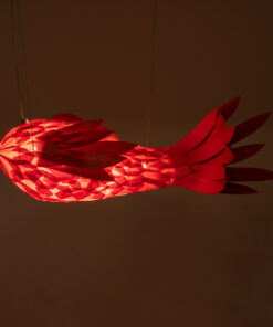 GloboStar® GOURAMI 02360 Boho Κρεμαστό Φωτιστικό Οροφής Μονόφωτο 1 x E27 AC220-240V IP20 – Μ70 x Π40 x Υ27cm – Κόκκινο Λεπτό Φύλλο Ξύλου Πλέγμα