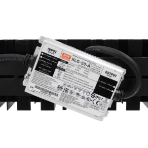 GloboStar® GOLIATH 90100-1 LED Προβολέας Γηπέδου – Φωτιστικό Tunnel 50W 8000LM 75°*135° AC 100-277V IP65 Μ32 x Π12 x Υ9cm Ψυχρό Λευκό 5000K – MeanWell Driver & LumiLEDs Chip – 5 Χρόνια Εγγύηση