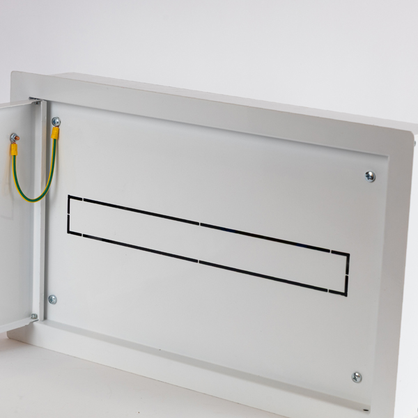 ΠΙΝΑΚΑΣ ΧΩΝΕΥΤΟΣ ΜΕΤΑΛΛΙΚΟΣ 1X24 ΘΕΣΕΩΝ IP30 EUROLAMP – 147-31130