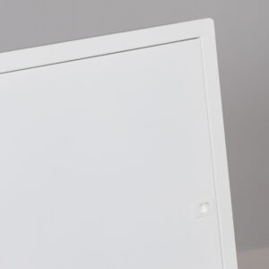 ΠΙΝΑΚΑΣ ΧΩΝΕΥΤΟΣ ΜΕΤΑΛΛΙΚΟΣ 3X24 ΘΕΣΕΩΝ IP30 EUROLAMP – 147-31132