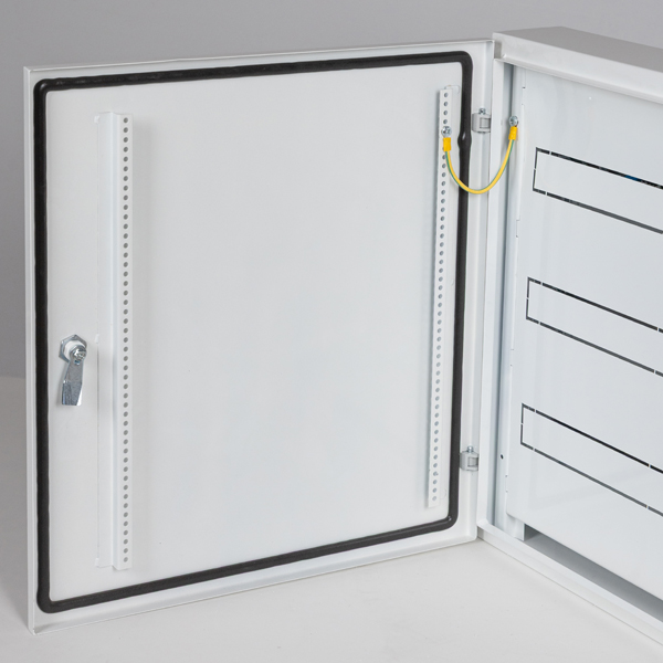 ΠΙΝΑΚΑΣ ΕΞΩΤΕΡΙΚΟΣ ΜΕΤΑΛΛΙΚΟΣ 3X24 ΘΕΣΕΩΝ IP30 EUROLAMP – 147-31142