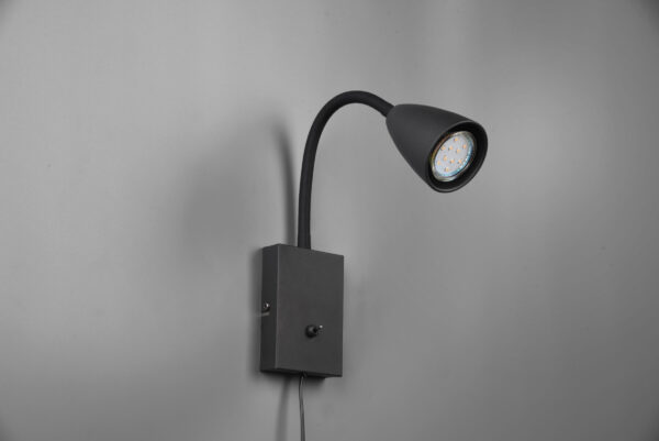 Φωτιστικό Τοίχου Trio Lighting WANDA  1x GU10 Μαύρο Ματ Μεταλλικό   – 202670132