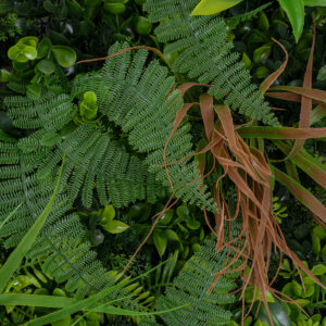 GloboStar® Artificial Garden JUNGLE FERN 20351 Τεχνητό Διακοσμητικό Πάνελ Φυλλωσιάς – Κάθετος Κήπος σύνθεση Ζούγκλα Φτέρης Μ100 x Π100 x Υ20cm