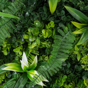 GloboStar® Artificial Garden JUNGLE FERN 20351 Τεχνητό Διακοσμητικό Πάνελ Φυλλωσιάς – Κάθετος Κήπος σύνθεση Ζούγκλα Φτέρης Μ100 x Π100 x Υ20cm