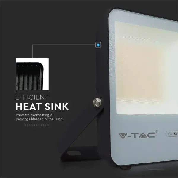 LED Προβολέας 100W V-TAC PRO Samsung Chip Μαύρος 100° 15750lm Αδιάβροχος IP65 Φυσικό Λευκό 4000K – 20453