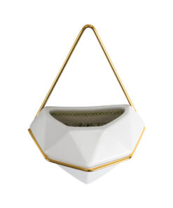 GloboStar® Artificial Garden LOUVRE 20533 Διακοσμητικό Κεραμικό Κασπώ Γλάστρα – Flower Pot Λευκό με Χρυσό Μ15 x Π8 x Υ24cm