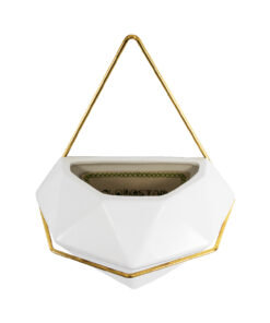 GloboStar® Artificial Garden LOUVRE 20534 Διακοσμητικό Κεραμικό Κασπώ Γλάστρα – Flower Pot Λευκό με Χρυσό Μ20 x Π10.5 x Υ30cm