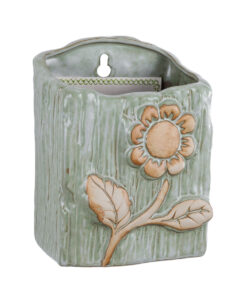 GloboStar® Artificial Garden BILBAO 20536 Διακοσμητικό Κεραμική Επιτοίχια Γλάστρα Πράσινη με Μπεζ Λεπτομέρειες Μ13 x Π10 x Υ17cm