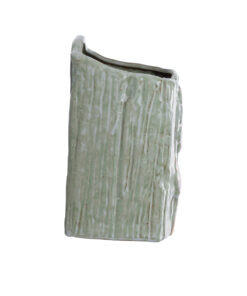 GloboStar® Artificial Garden BILBAO 20536 Διακοσμητικό Κεραμική Επιτοίχια Γλάστρα Πράσινη με Μπεζ Λεπτομέρειες Μ13 x Π10 x Υ17cm