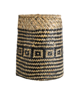 GloboStar® Artificial Garden INDIANA 20584 Διακοσμητικό Πλεκτό Καλάθι – Κασπώ Γλάστρα – Flower Pot Καφέ με Μαύρο Φ18 x Υ22cm