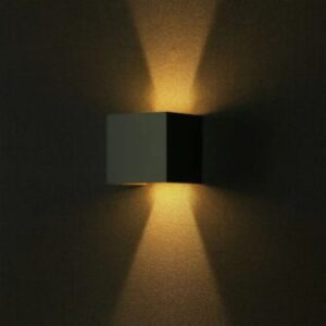 LED απλίκα 5W τετράγωνο γκρι σώμα 3000K θερμό λευκό IP65 V-TAC – 217080