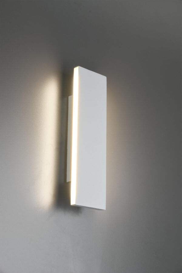 Φωτιστικό Τοίχου Trio Lighting LED 6W  Λευκό Ματ Μεταλλικό Step Dimmable 600lm 3000K  225172931