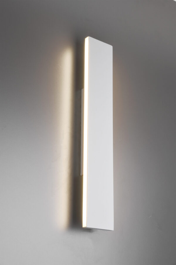 Φωτιστικό Τοίχου Trio Lighting LED 9W  Λευκό Ματ Μεταλλικό Step Dimmable 900lm 3000K  225174731