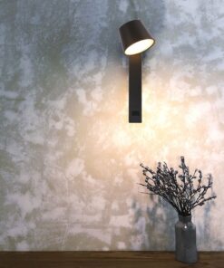 Μοντέρνο Περιστρεφόμενο Φωτιστικό Τοίχου – Απλίκα Ξενοδοχείου Bed Side 8W Μαύρο με Φορτιστή USB V-TAC 3000K – 23406