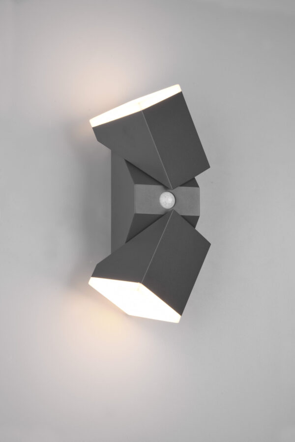 Φωτιστικό Τοίχου Trio Lighting AVON 2x SMD LED, 7W · 1600lm, 3000K Ανθρακί Χυτό Αλουμίνιο, Αισθητήρας κίνησης και φως, Περιστρεφόμενο, Πάνω και κάτω φωτισμός  IP54 – 270669242