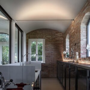 IDEAL LUX TESI 10m Ατσάλινη Ταινία Στήριξης Μαύρου Χρώματος για Κρυφό Φωτισμό με Ταινίες LED – 302294