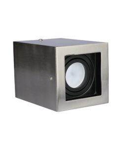 Απλίκα τοίχου εξωτερικού χώρου, κυβικό σχήμα, μεταλλικό φινίρισμα, μοντέρνος σχεδιασμός.