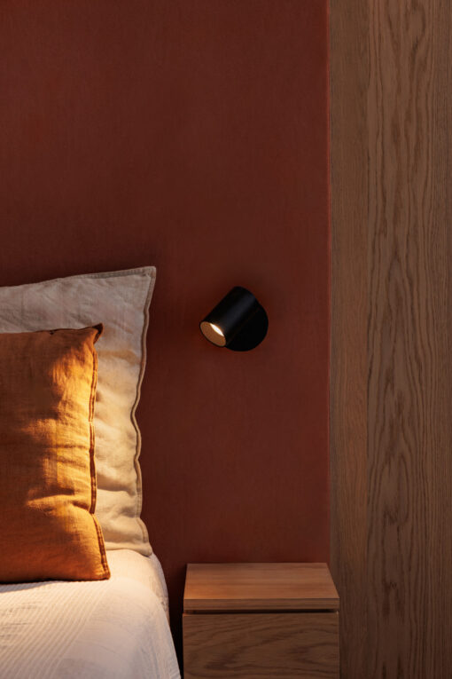 Faro Barcelona STAN BLACK WALL LAMP WITH SWITCH 1XGU10 – 43768FR