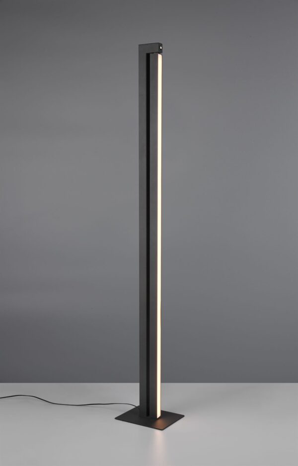 Φωτιστικό Δαπέδου Μαύρο SEEKER LED 21W 2350lm CCT Dimmable Trio Lighting – 448810132