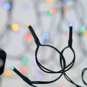 ΣΕΙΡΑ, 500 LED 3mm, 31V, 8 ΠΡΟΓΡΑΜΜΑΤΑ, ΜΕ ΜΕΤΑΣΧΗΜΑΤΙΣΤΗ, ΠΡΟΕΚΤΑΣΗ ΠΑΡΟΧΗΣ 300cm, ΠΡΑΣΙΝΟ ΚΑΛΩΔΙΟ, ΧΡΩΜΑΤΙΣΤΟ LED,ΑΝΑ 5cm,ΙΡ44 EUROLAMP – 620-22555