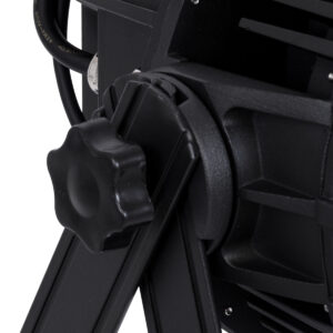 GloboStar® 51130 CENTAUR Επαγγελματική Κεφαλή PAR DMX512 270W AC 220V-240V 4in1 – SPOT 30° OSRAM LED Αδιάβροχη IP65 RGBW – Μαύρο – L22.6 x W22 x H32cm