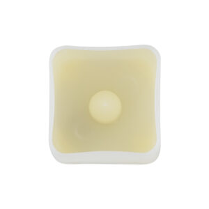 GloboStar® CANDLE 79539 ΣΕΤ 12 x Διακοσμητικά Realistic Κεράκια με LED Εφέ Κινούμενης Φλόγας – Μπαταρίας 12 x CR2032 Θερμό Λευκό 2700K Μπεζ L3.7 x W3.7 x H5.5cm