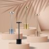 GloboStar® JOJO 76522 Μοντέρνο Επιτραπέζιο Φωτιστικό Πορτατίφ LED 1.5W 105lm 120° DC 5V Επαναφορτιζόμενο με Μπαταρία Li-ion 1800mAh – Διακόπτη Αφής με 3 Εναλλαγές Φωτισμού CCT Θερμό – Φυσικό – Ψυχρό 1500K – 4500K – 6000K Dimmable – D8 x H34cm – Χάλκινο