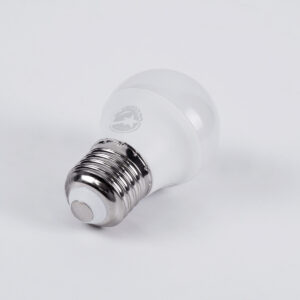 GloboStar® 60021 Λάμπα LED E27 G45 Γλομπάκι 6W 600lm 260° AC 220-240V IP20 Φ4.5 x Υ7.8cm Ψυχρό Λευκό 6000K – 3 Years Warranty