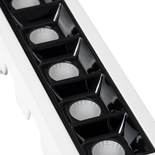GloboStar® LUMINAR SUPERIOR 60319 Χωνευτό LED Spot Downlight TrimLess 10W 1350lm 36° AC 220-240V IP20 Μ14.8 x Π4.3 x Υ4.5cm – Λευκό με Μαύρο Κάτοπτρο – Θερμό Λευκό 2700K – Bridgelux High Lumen Chip Gen2 – TÜV Certified Driver – 5 Years Warranty