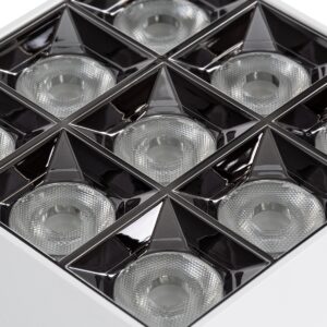 GloboStar® LUMINAR SUPERIOR 60338 Επιφανειακό LED Spot Downlight TrimLess 30W 4200lm 36° AC 220-240V IP20 Μ12 x Π12 x Υ6.6cm – Λευκό με Κάτοπτρο Χρωμίου – Φυσικό Λευκό 4500K – Bridgelux High Lumen Chip Gen2 – TÜV Certified Driver – 5 Years Warranty