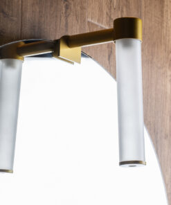 GloboStar® ELSA 60405 Μοντέρνο Φωτιστικό Τοίχου – Απλίκα Καθρέπτη Μπάνιου – Πίνακα 1 x G9 360° AC 220-240V IP44 Μ3.5 x Π13.5 x Υ20cm – Χρυσό – 5 Χρόνια Εγγύηση