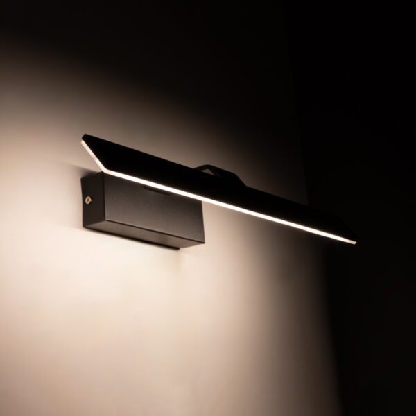 GloboStar® MIRROR 60514 Φωτιστικό Τοίχου – Απλίκα LED 12W 1440lm 120° AC 85-265V IP54 Φυσικό Λευκό 4500K Μαύρο Μέταλλο – Μ42 x Π5 x Υ15cm – 2 Xρόνια Εγγύηση