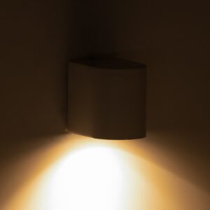 GloboStar® MURANO 60605 Φωτιστικό Τοίχου – Απλίκα Αρχιτεκτονικού Φωτισμού Εξωτερικού Χώρου Up or Down Αλουμινίου με Ντουί 1 x GU10 AC 220-240V Αδιάβροχο IP65 Μ8 x Π8 x Υ7cm – Λευκό – 5 Years Warranty