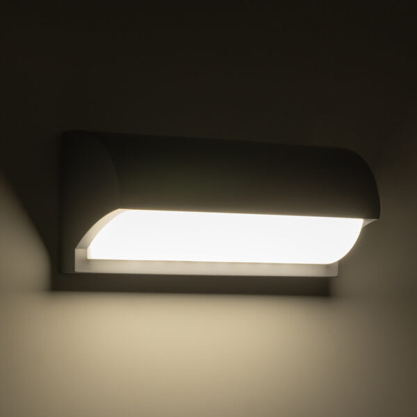 GLOBOSTAR® HORIZON 60692 Φωτιστικό Τοίχου – Απλίκα Εσωτερικού/Εξωτερικού Χώρου LED 15W 1575lm 120° AC175-265V Αδιάβροχο IP65 – Πλαστικό Σώμα – Φυσικό λευκό 4500K – Μ23.5 x Π11 x Υ10cm – Γκρι – Bridgelux Chip – 3 Χρόνια Εγγύηση