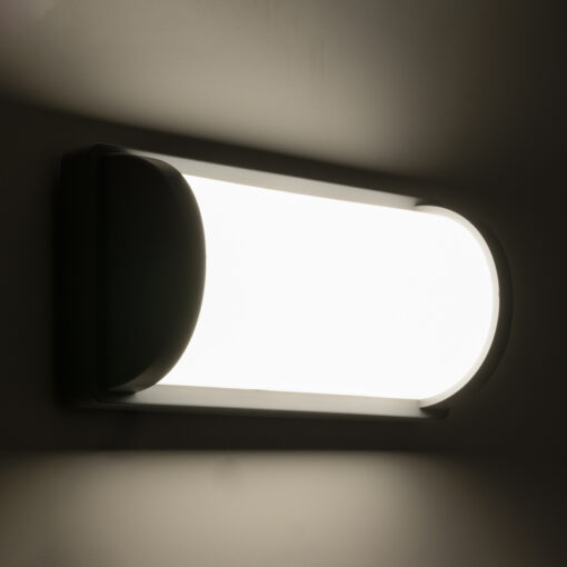 GLOBOSTAR® CELESTIAL 60695 Φωτιστικό Τοίχου – Απλίκα Εσωτερικού/Εξωτερικού Χώρου LED 15W 1575lm 120° AC175-265V Αδιάβροχο IP65 – Πλαστικό Σώμα – Φυσικό λευκό 4500K – Μ26 x Π9 x Υ13.5cm – Γκρι – Bridgelux Chip – 3 Χρόνια Εγγύηση